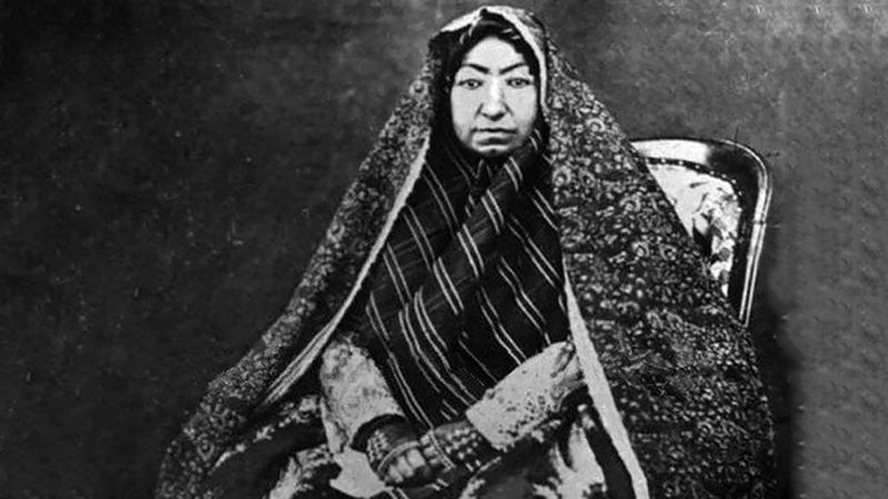 مهدعلیا، مادر ناصرالدین شاه که در قتل میرزا محمدتقی‌خان فراهانی ملقب به امیرکبیر، نخستین صدراعظم ایران در زمان ناصرالدین‌ سلطان قاجار نقش داشت