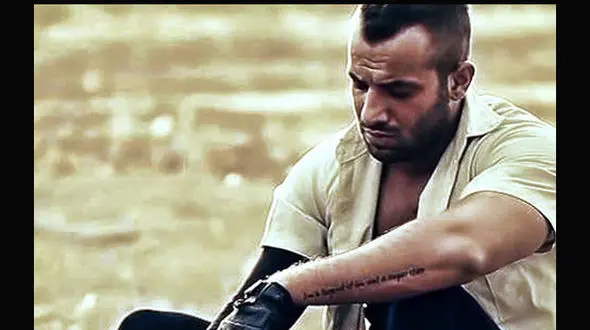 حمله تند روزنامه اصولگرا به اصولگرایان طرفدار تتلو / تجلیل از تتلو هشداری برای جریان‌های ریشه‌دار است