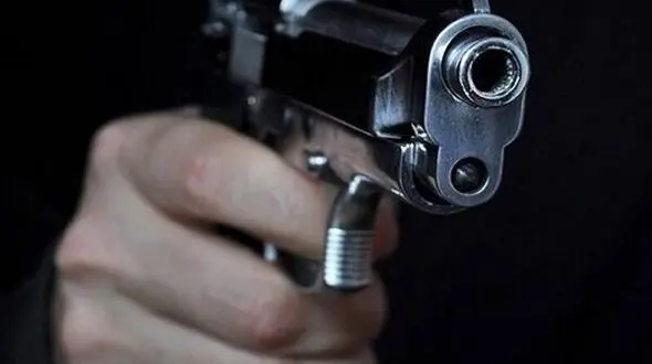 شلیک مستقیم به سر مرد پراید سوار توسط 2 سارق بی رحم / در کلاله رخ داد