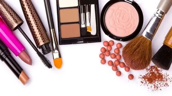 چرا الگوی مصرف لوازم آرایش در ایران متفاوت از سایر کشورهاست؟