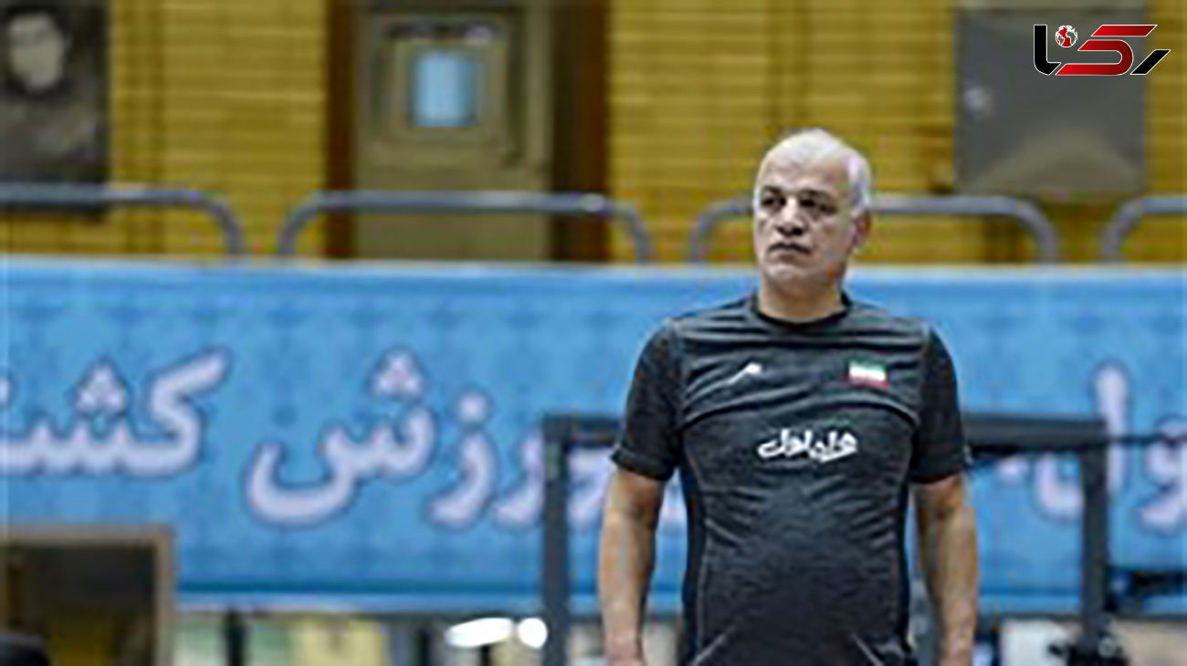 یزدانی کلا درگیر حاشیه است/ او با این شیوه موفق نمی‌شود