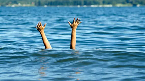 راز جسد شناور مرد ساوجبلاغی در استخر ویلا