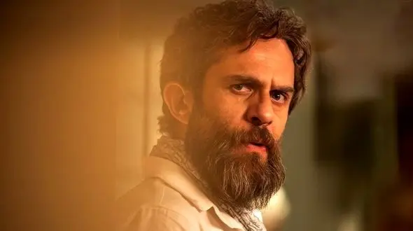 (تصاویر) بیوگرافی، عکس ها و زندگی شخصی بابک حمیدیان