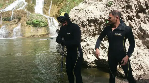 رودخانه سزار جوان خرم آبادی را بلعید / جنازه کجاست ؟ + عکس ها
