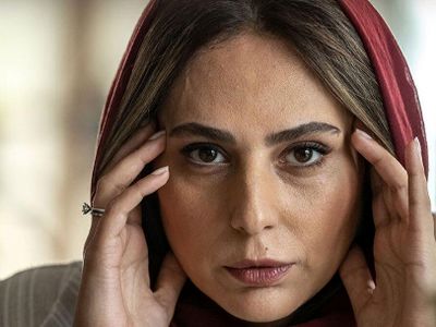 عکس |/ سفر در زمان؛ چهرۀ «رعنا آزادی‌ور» در اولین فیلم سینمایی‌اش در ۲۰ سالگی؛ سال ۱۳۸۲ / این همه تغییر در 22 سال!
