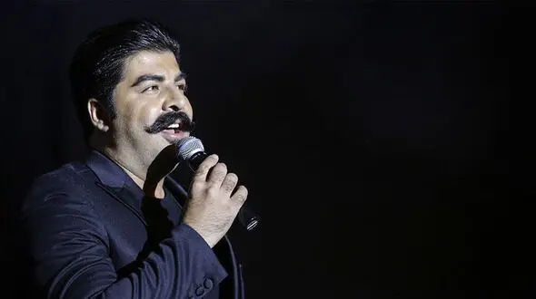 خواننده معروف اعلام کرد: دعوت دورهمی را نمی پذیرم