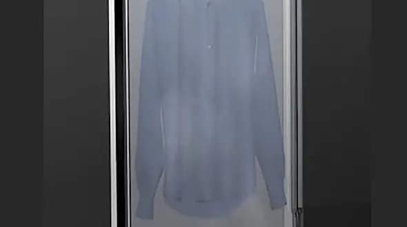 آینه‌ای که لباس‌ها را شسته و بعد اتو می‌کند!؟ + فیلم