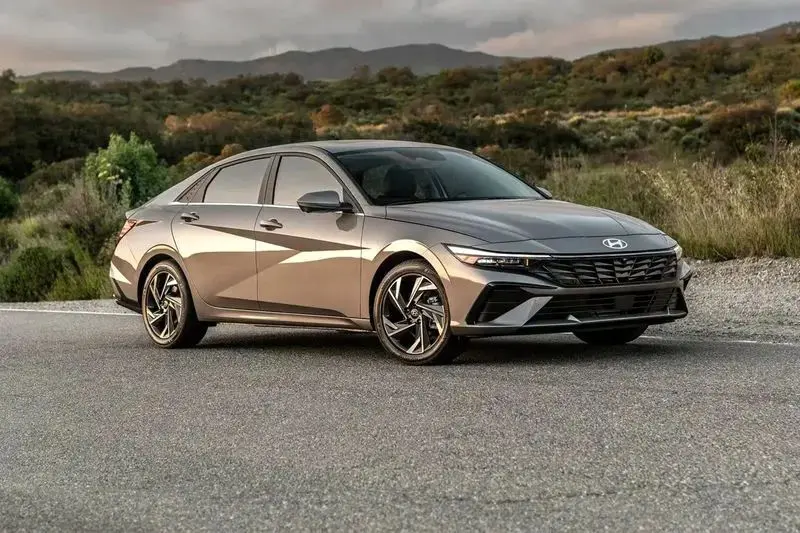 هیوندای النترا 2