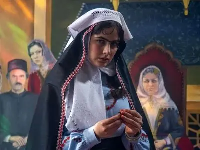 عکس ها/ چهره زیبا با استایل  مانکنی فرزانه فرنام بازیگر نقش خجسته در بامدادخمار  خارج از سریال 