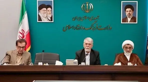 صالحی: مدرسه میناب، ترکیبی متمایز از سوگ و حماسه است