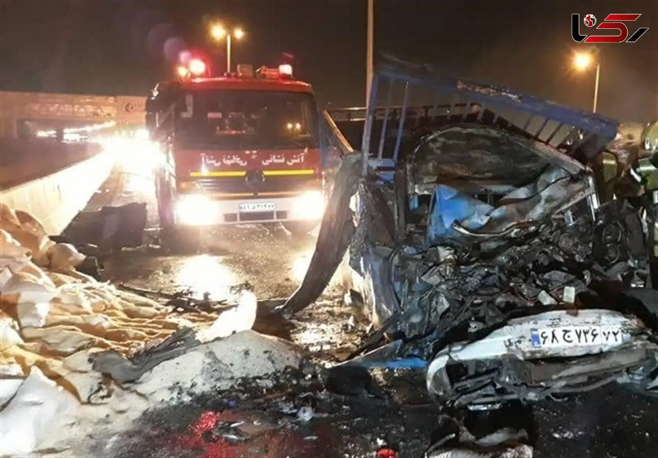تصاویر وحشتناک از تصادف مرگبار در اتوبان قم / یک نفر در آتش سوخت / صبح امروز رخ داد