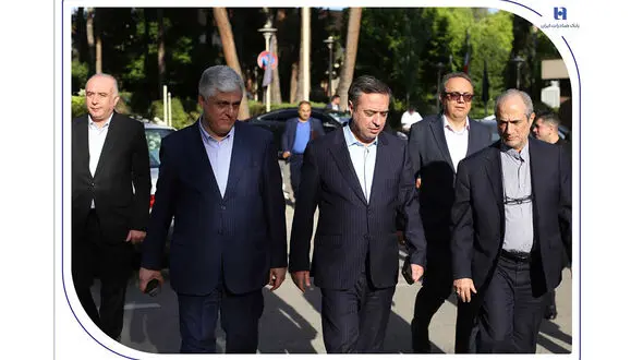 پیشگامی بانک صادرات ایران در بازسازی اکوسیستم دانش‌بنیان؛ حمایت راهبردی از آموزش عالی و پیوند دانشگاه، صنعت و اقتصاد در دوران پساجنگ