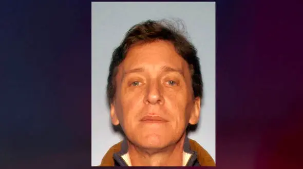 خودکشی معلم پیانو در زندان+عکس