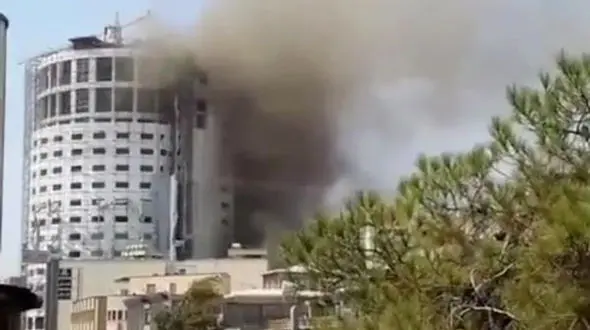 تخریب هتل آسمان شیراز در دستور کار نیست