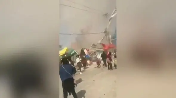 گردباد  جان دو کودک را گرفت