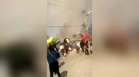 گردباد  جان دو کودک را گرفت