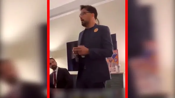 فیلم افتتاح دفتر شهردار نیویورک با مداحی مذهبی