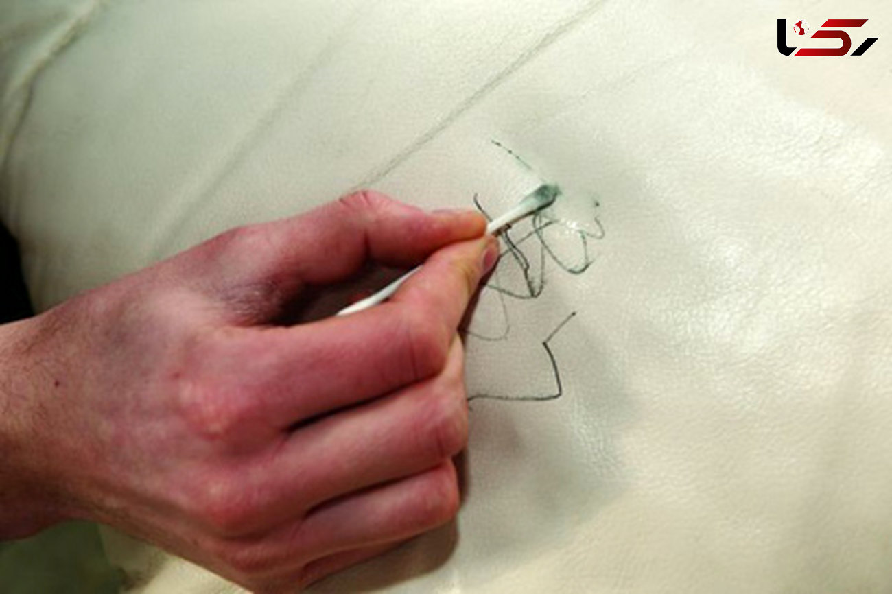 راه های ساده و کلیدی پاک کردن لکه خودکار از روی چرم سفید