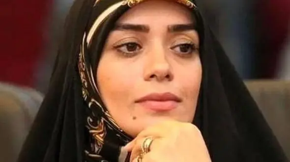 عکس عاشقانه  الهام چرخنده و شوهر روحانی اش ! / همسرش هم بلد شد !