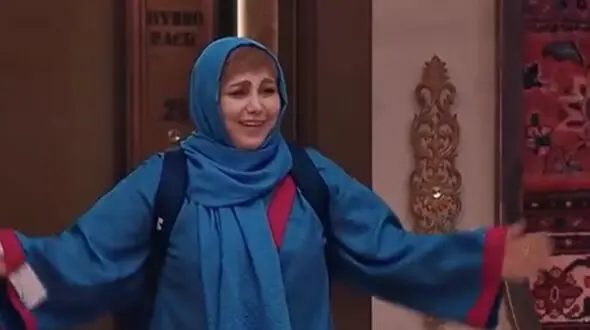 نگاهی به چیدمان لوکس و شیک منزل بهنوش بختیاری، خوش‌خنده جوکر/ از مبلمان سلطنتی گرفته تا لوسترها و پرده‎‌های اعیانی