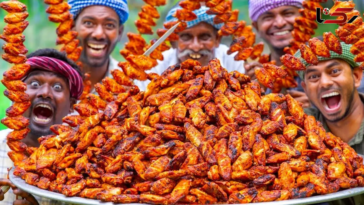 طبیعت هند و هنر آشپزی روستایی؛ تهیه بال مرغ کبابی و دودی / فیلم