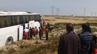انحراف اتوبوس زائرین کربلا در محور آبادان - ماهشهر/  ۱۸ مصدوم داشت