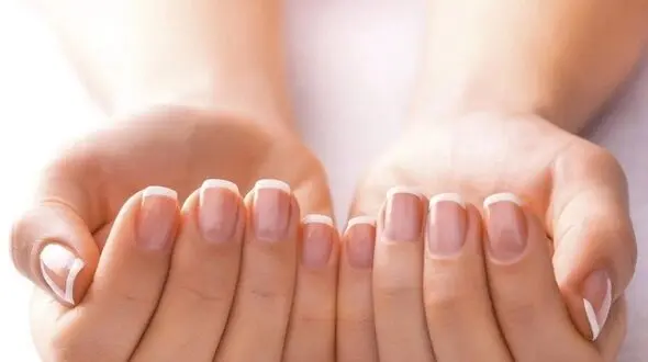 چگونه  ناخن‌ها  از سلامت بدن خبر می‌دهند؟