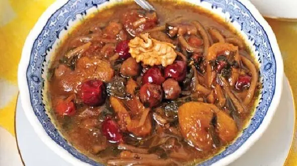 طرز تهیه یک آش مناسب زنان باردار