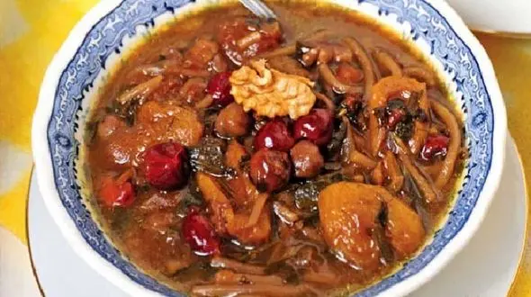 طرز تهیه یک آش مناسب زنان باردار