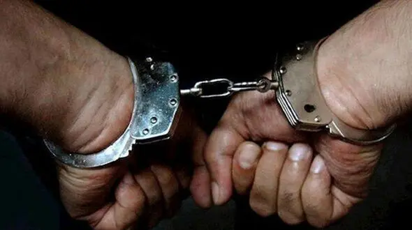 پاتک پلیس به دخمه مخوف قاتل فراری گناوه