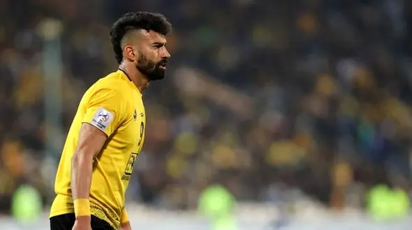 فیلم دکوراسیون شیک خانه رامین رضاییان با مبلمان زیبا/ آقای فوتبالیست هم خوش سلیقه است!