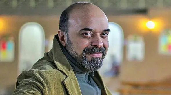 عکس همسر خیلی جوانتر آرش نوذری ! / شباهت دختر به مادر زیبایش !