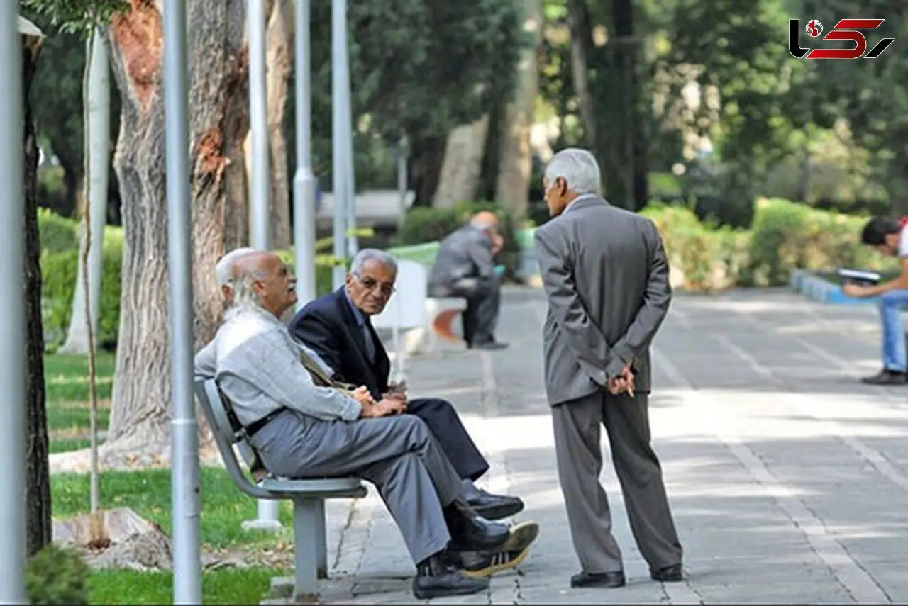بازنشستگان طبق وعده همسان سازی حقوق می گیرند /  موارد خطا را به شعب بیمه اعلام کنید
