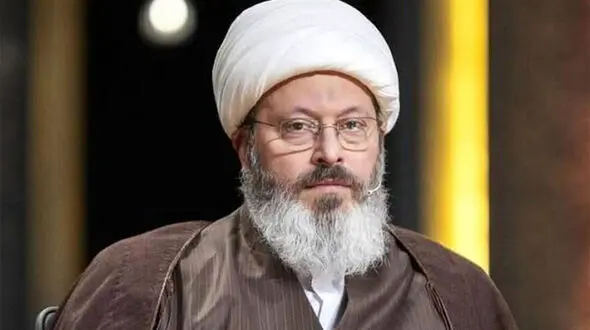 عجیب است؛ کسانی که کیلومترها از خط مقدم فاصله دارند، بیشتر از فرماندهان میدان درباره جنگ و مذاکره نسخه می‌پیچند!
