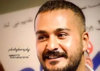 عاشقانه های میلاد کی مرام در آغوش مادرش / آقای بازیگر به مادرش رفته