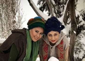 (عکس) ژست های خلاقانه یکتا ناصر و خواهرش نیکتا از دوران بارداری تا تولد فرزندانشان