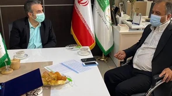 حضور معاون وزیر و رئیس سازمان نوسازی و تجهیز مدارس در خیریه نیک گامان جمشید