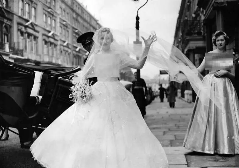 لباس عروس قدیمی