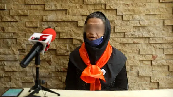 خاله سارا: خیلی خطرناک بودم، دو بادیگارد مسلح داشتم + فیلم 