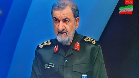 محسن رضایی: آمریکا منتظر گورستانی از ناوها و نیروهایش باشد