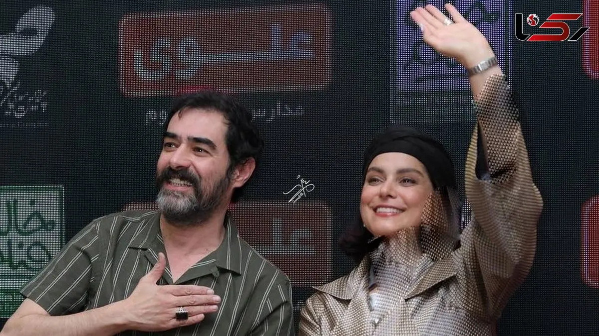 فیلم / نگاهی به تیپ و استایل بازیگران زن و مرد در اکران فیلم «رها»/ شهاب حسینی و غزل شاکری/ زیبا، اصیل و ایرانی پسند