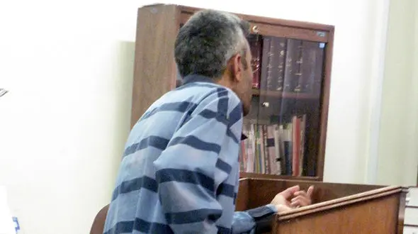 کبری روی تختش خوابیده بود که برادر شیشه ای اش بالای سرش رفت و.....+عکس