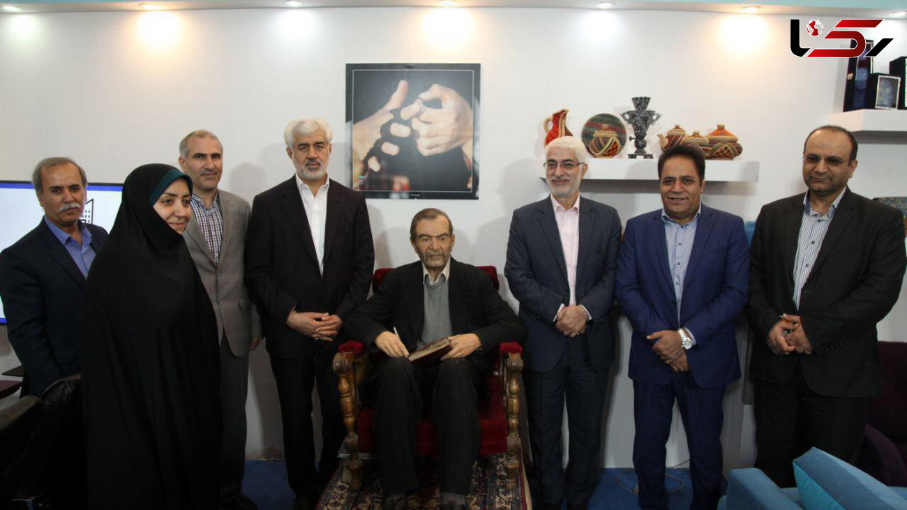 افتتاح غرفه شهرداری تهران در نمایشگاه کتاب +تصاویر
