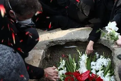  مراسم تشییع شهید فخری زاده با حضور فرماندهان عالی نیرو‌های مسلح صبح دوشنبه ۱۰ آذر ۱۳۹۹ در ستاد وزارت دفاع‎ برگزار شد. 