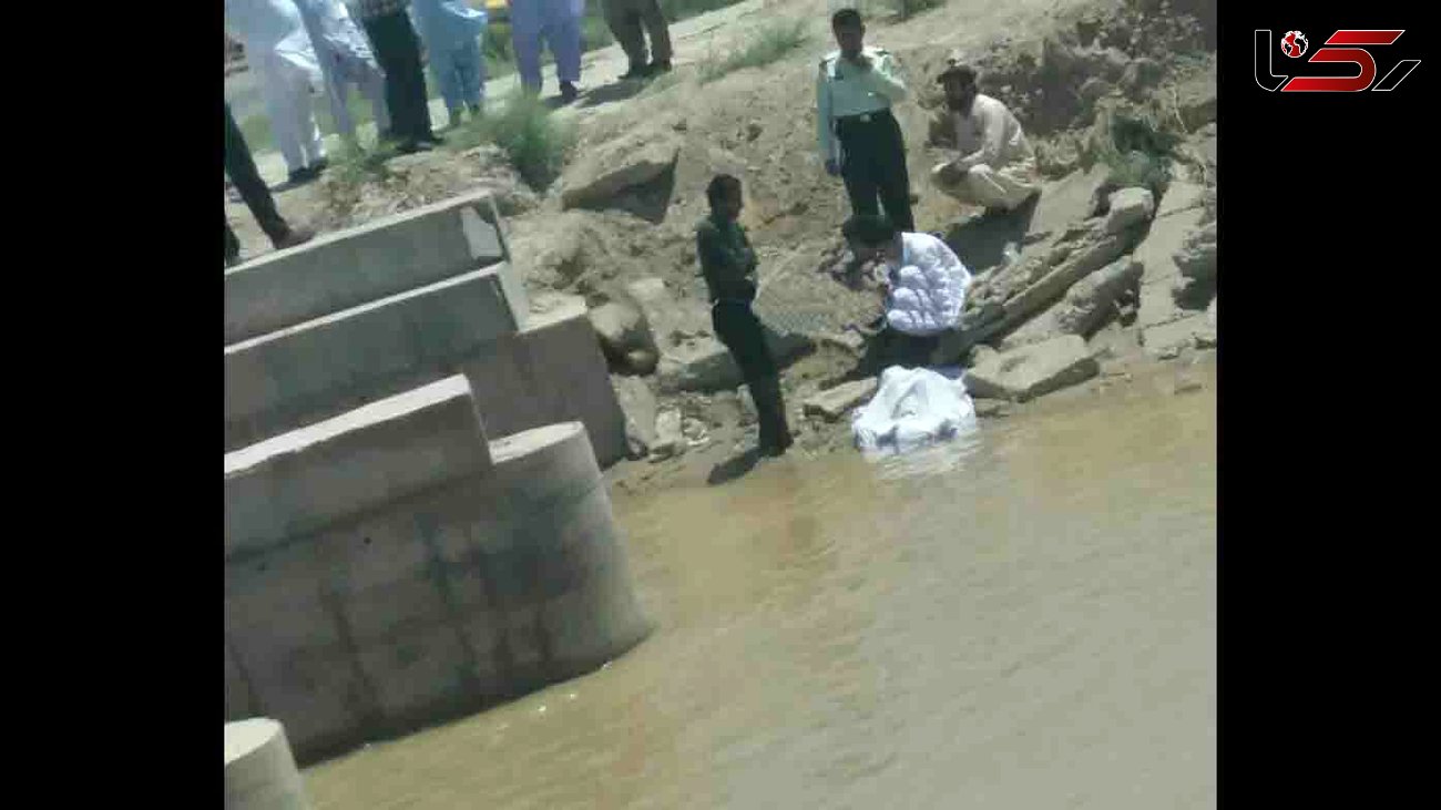 کشف جسد مجهول الهویه درکانال شهر بنجار + عکس 
