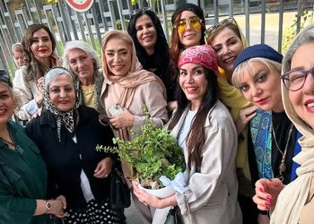 عکس / دورهمی صمیمی بازیگران زن سینما و تلویزیون / وقتی بازیگران جذاب پا به سن گذاشتند و ...