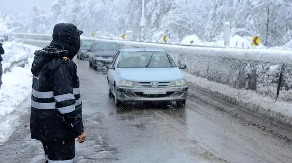 هشدار جدی به مسافران / جاده های مازندران برفی هستند