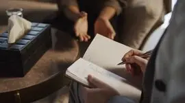 پاورقی اتاق 7 / داستان اتاق درمان یک روانشناس / قسمت سوم: دختری که یاد گرفته بود دختر خوبی باشد
