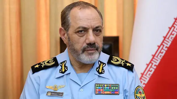 موافقت کمیسیون صنایع و معادن مجلس با پیشنهاد تصدی نصیرزاده برای وزارت دفاع