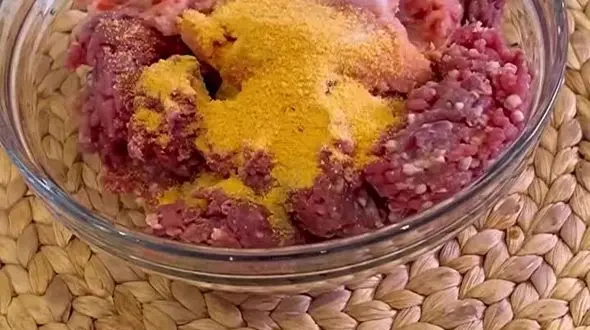 ببینید / فوت و فن کباب کوبیده خوشمزه + فیلم